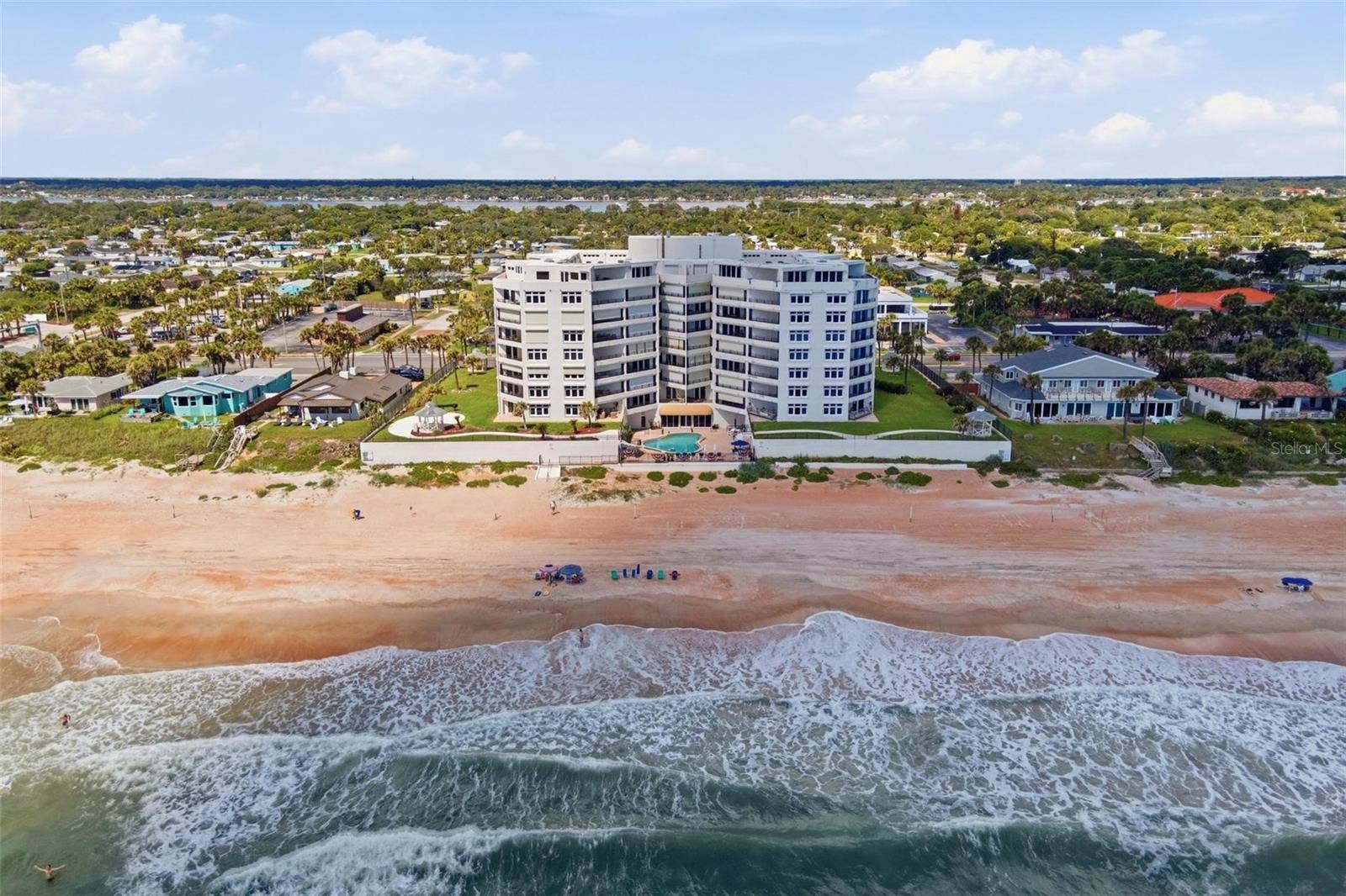 395 S ATLANTIC AVENUE, #402, Ormond Beach, FL 32176 Welcome to TideFalls. A Beautiful well maintained condomium community directly on Ormond Beach.