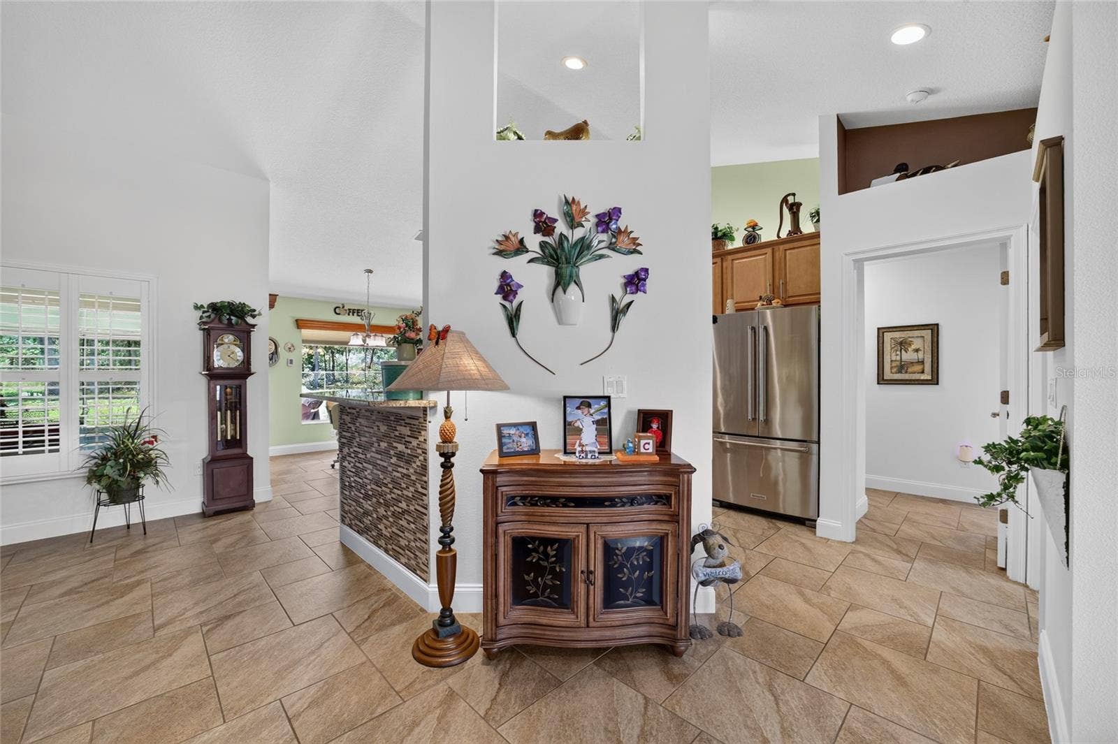 16364 SE 89TH TERRACE, Summerfield, FL 34491 Foyer to right