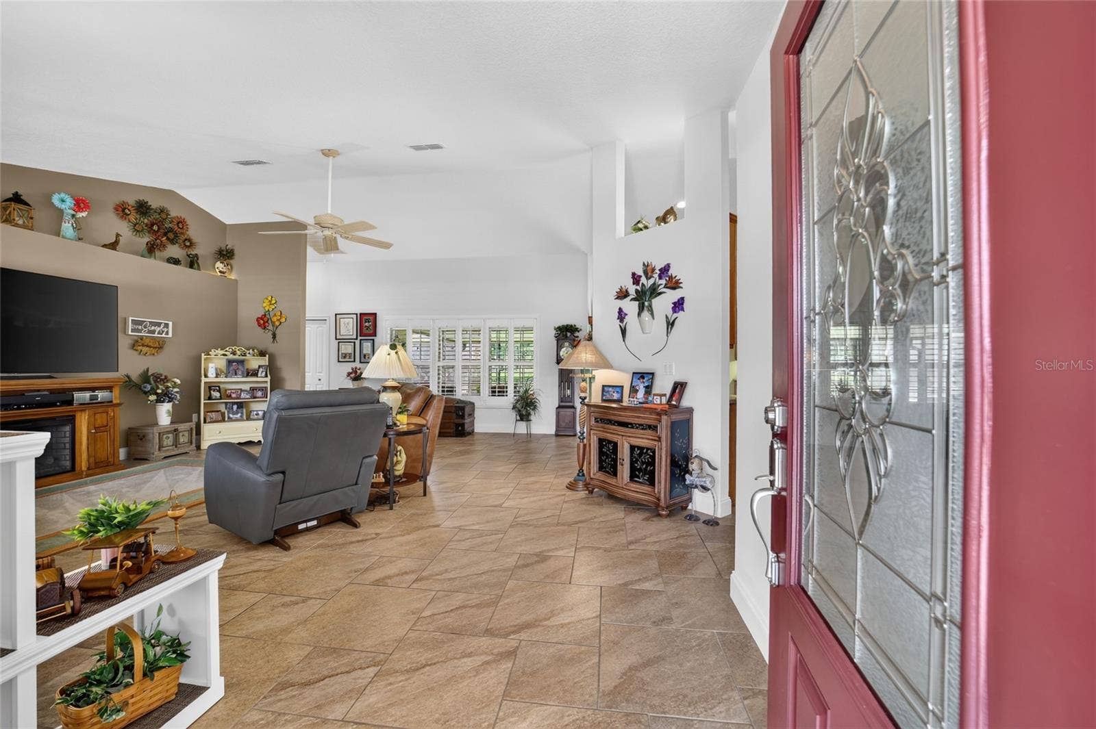 16364 SE 89TH TERRACE, Summerfield, FL 34491 Doorway to Left - Livingroom