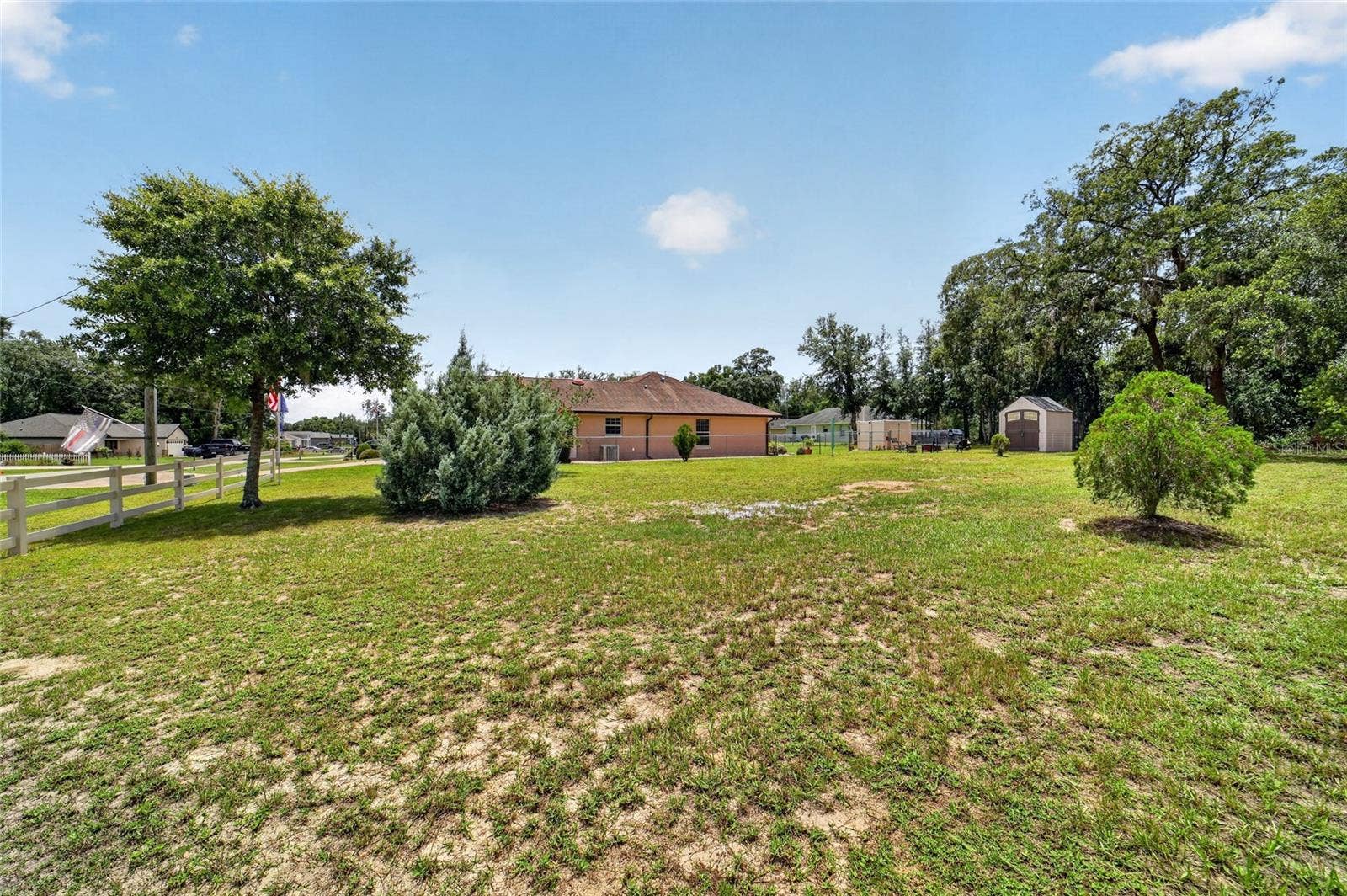 16364 SE 89TH TERRACE, Summerfield, FL 34491 Extra lot from side of neighbor toward house
