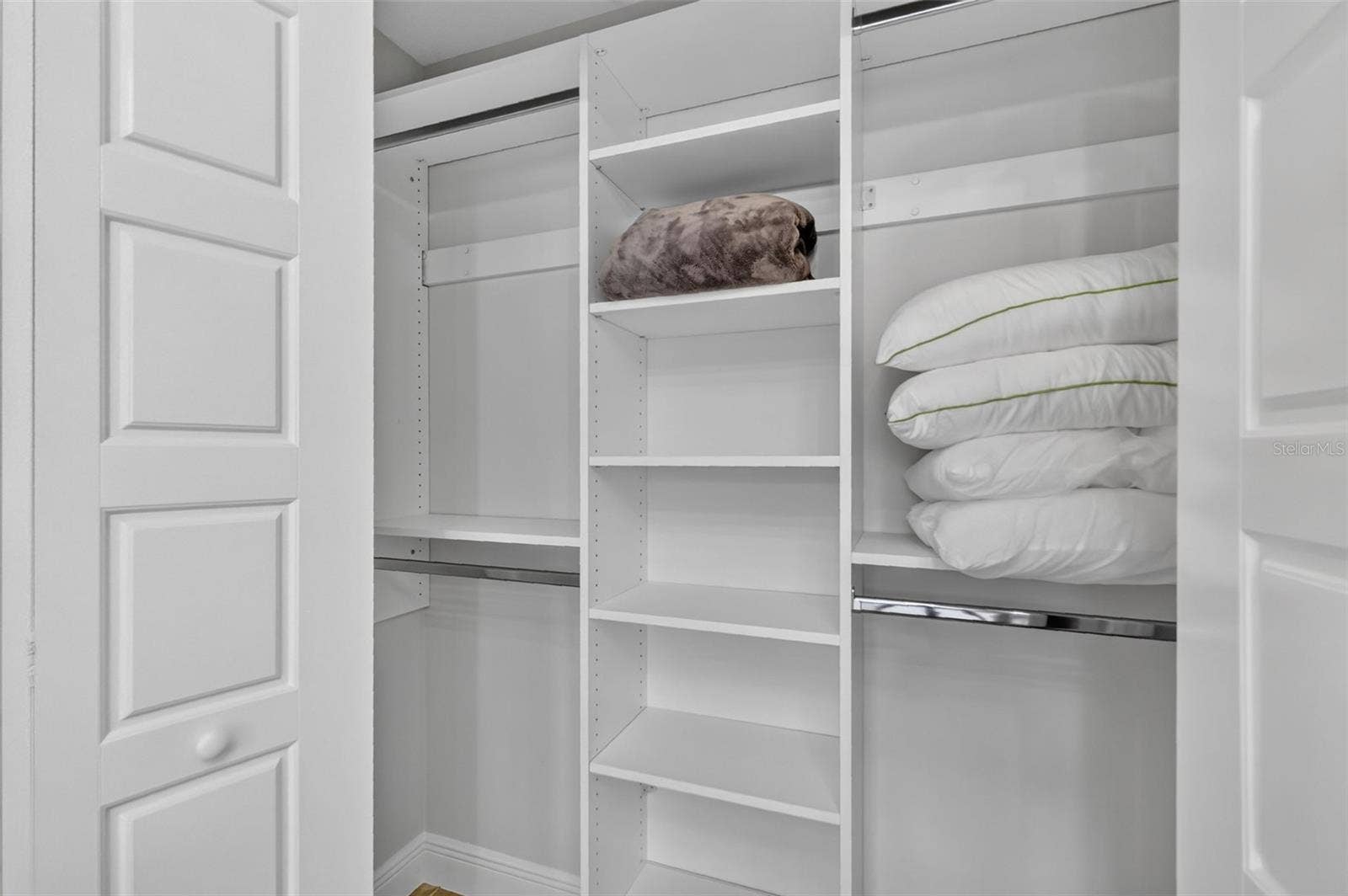 4686 HILES PLACE, The Villages, FL 32163 Second Bedroom Customized Built-In Closet