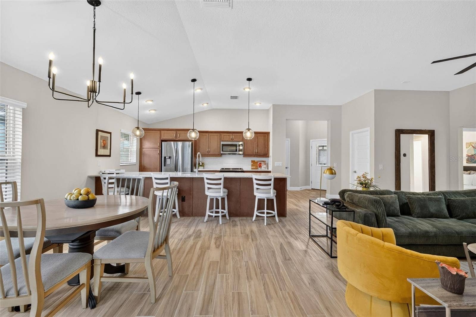 4686 HILES PLACE, The Villages, FL 32163 Living, Dining, and Kitchen