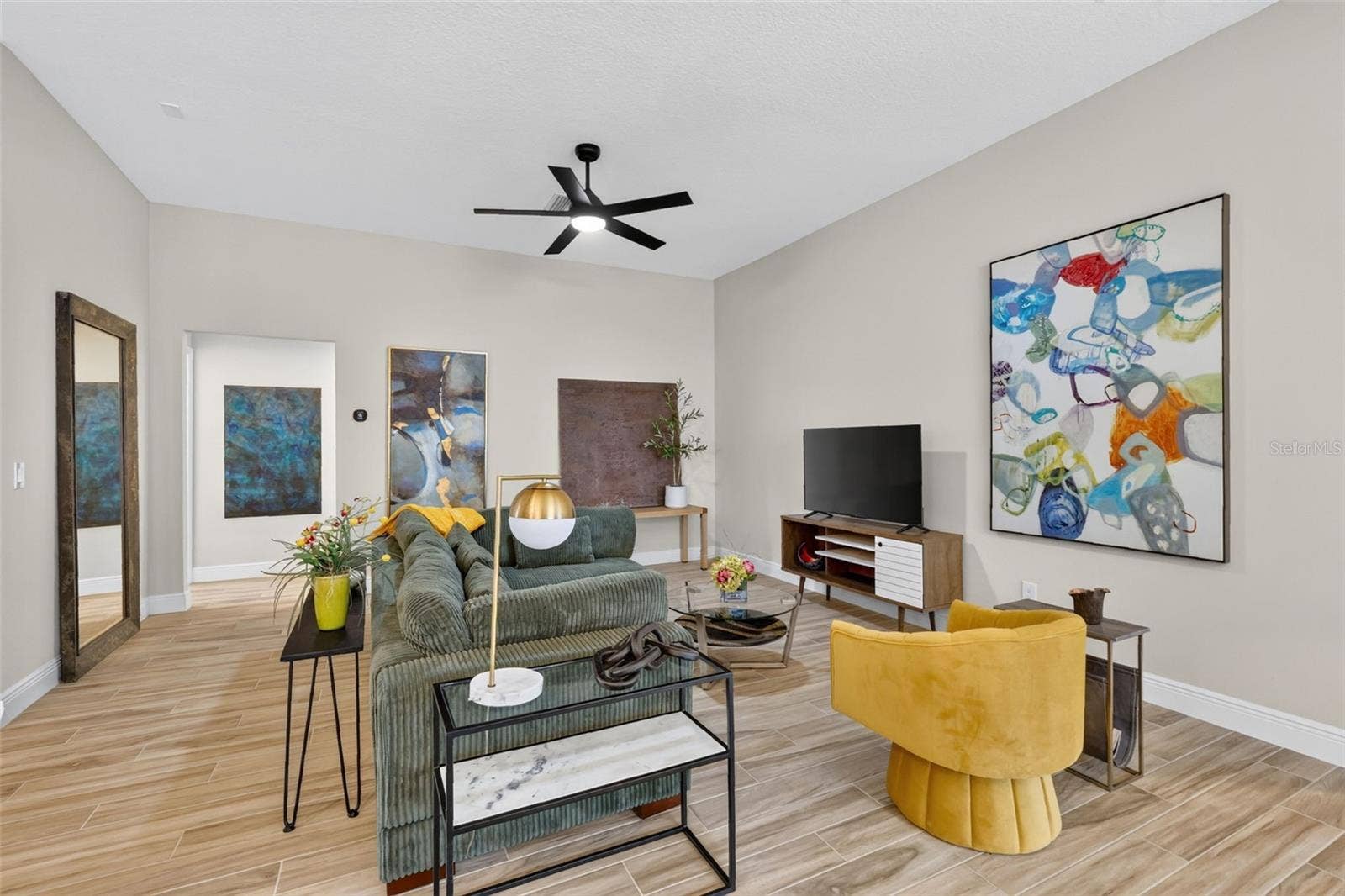 4686 HILES PLACE, The Villages, FL 32163 Living Room