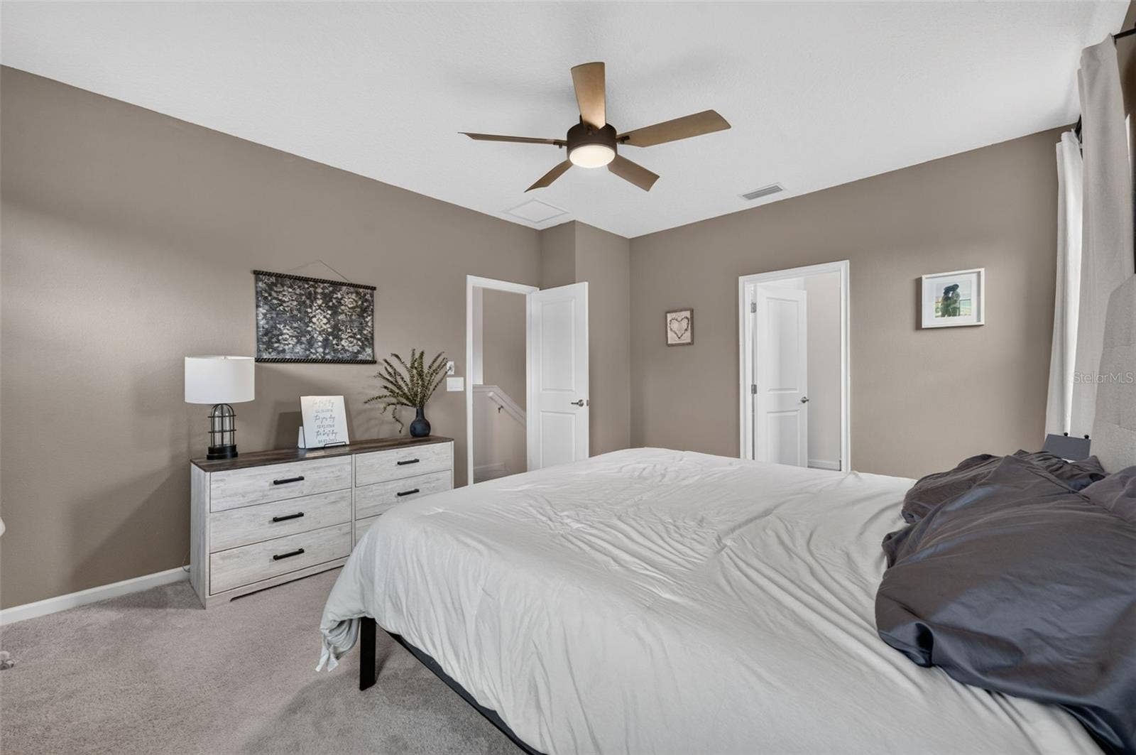 2340 SIRENA LANE, Mount Dora, FL 32757