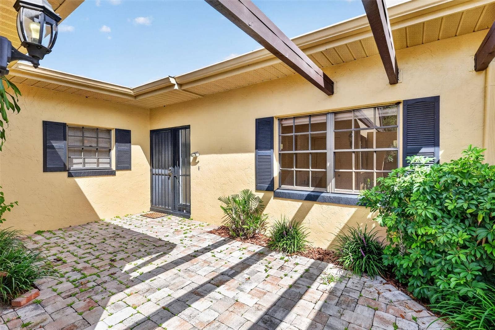 1111 LAKESHORE DRIVE, #C3, Eustis, FL 32726 1111 LAKESHORE DRIVE, #C3, Eustis, FL 32726