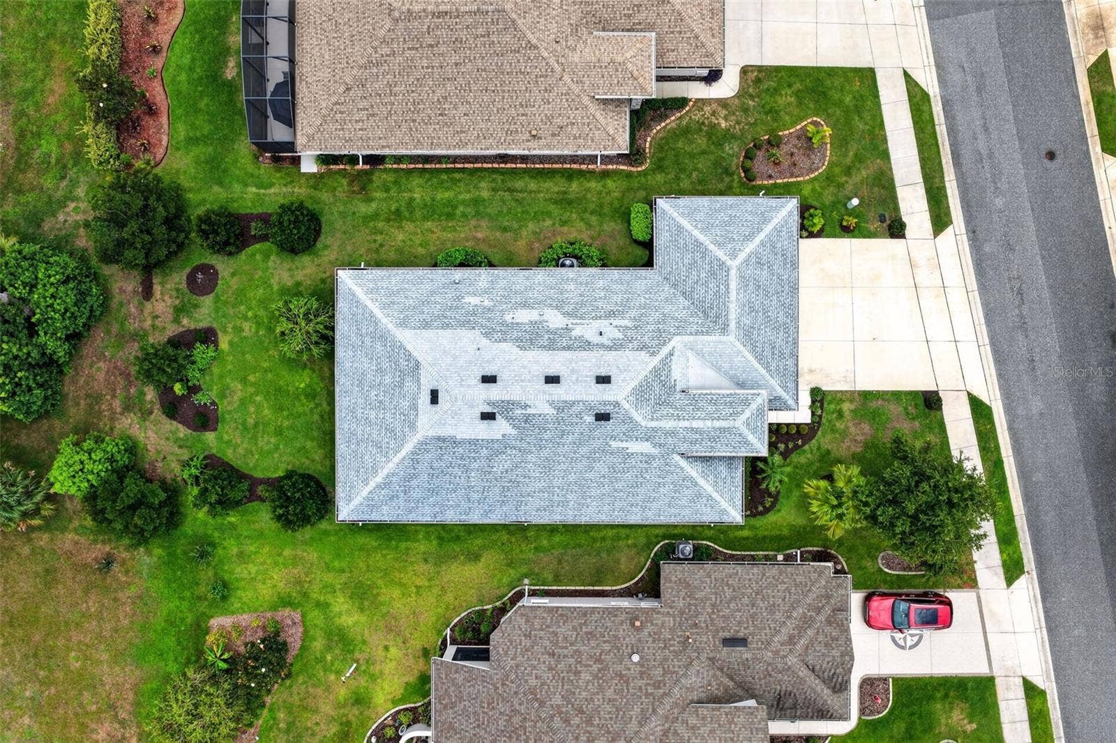 8220 BRIDGEPORT BAY CIRCLE, Mount Dora, FL 32757