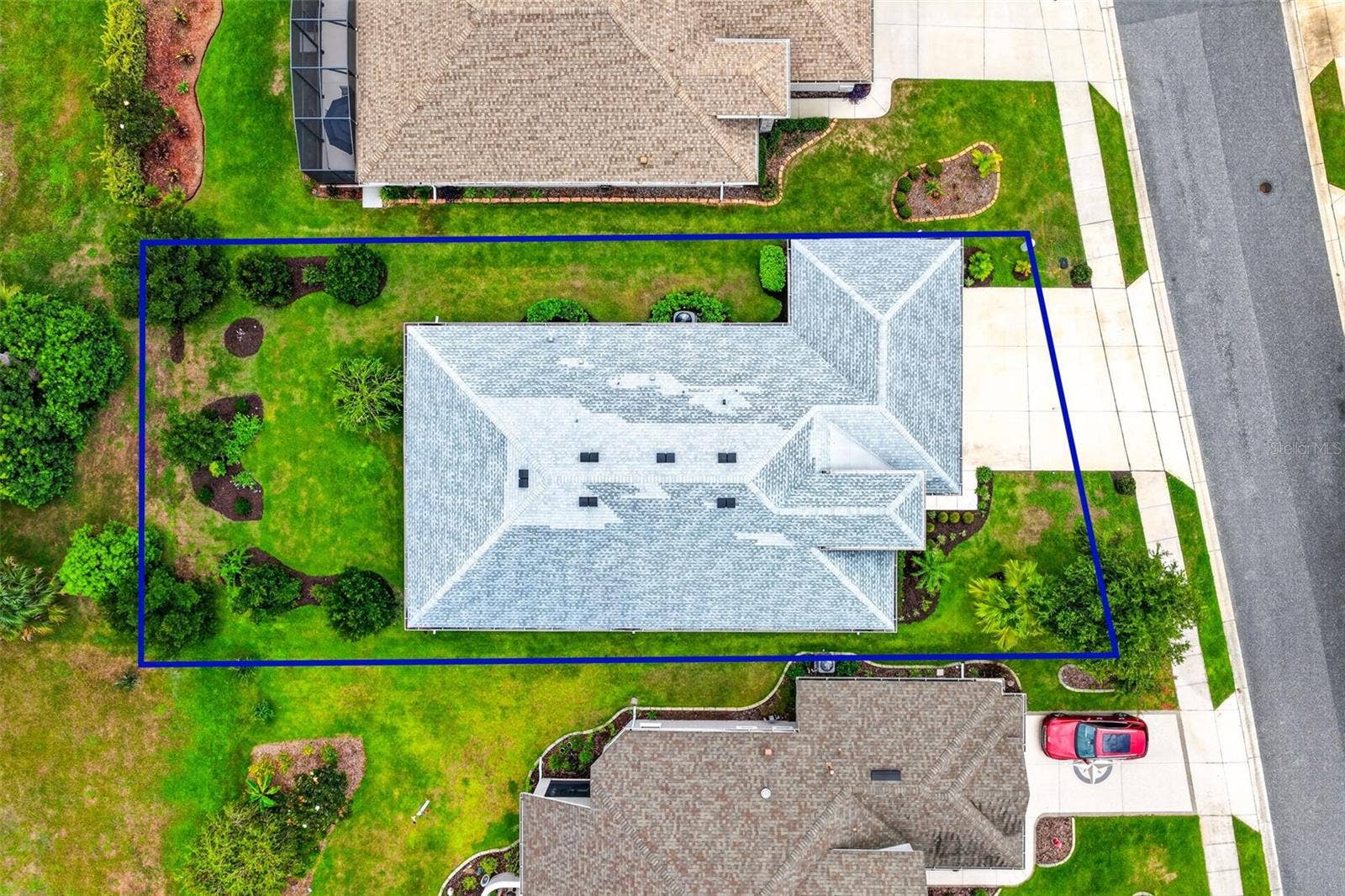 8220 BRIDGEPORT BAY CIRCLE, Mount Dora, FL 32757