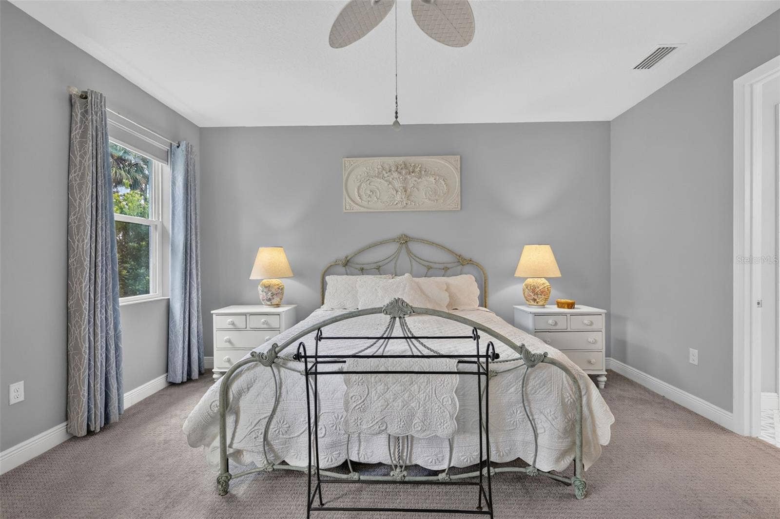 8220 BRIDGEPORT BAY CIRCLE, Mount Dora, FL 32757