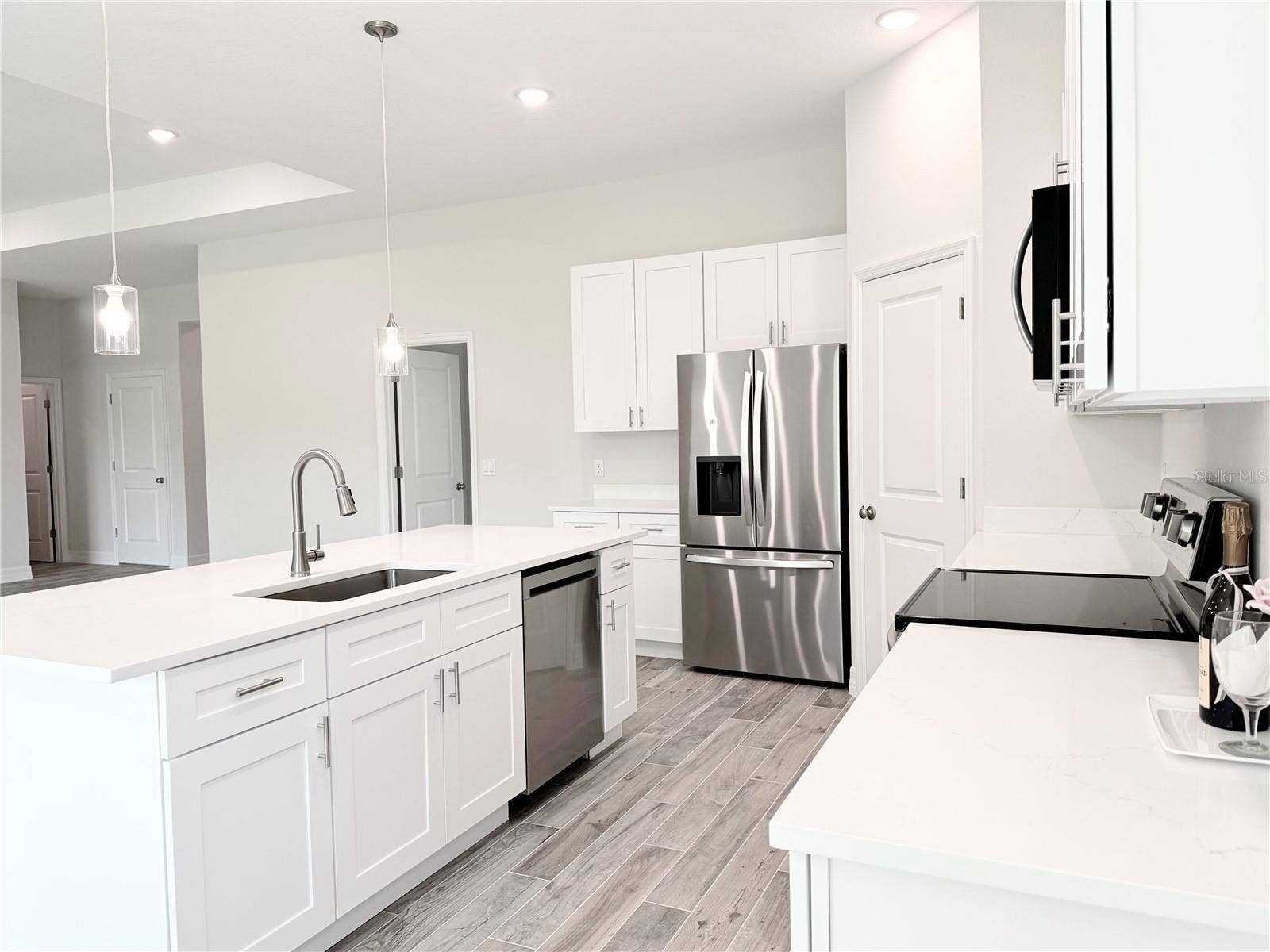 30280 W BLUEBELL AVENUE, Eustis, FL 32736