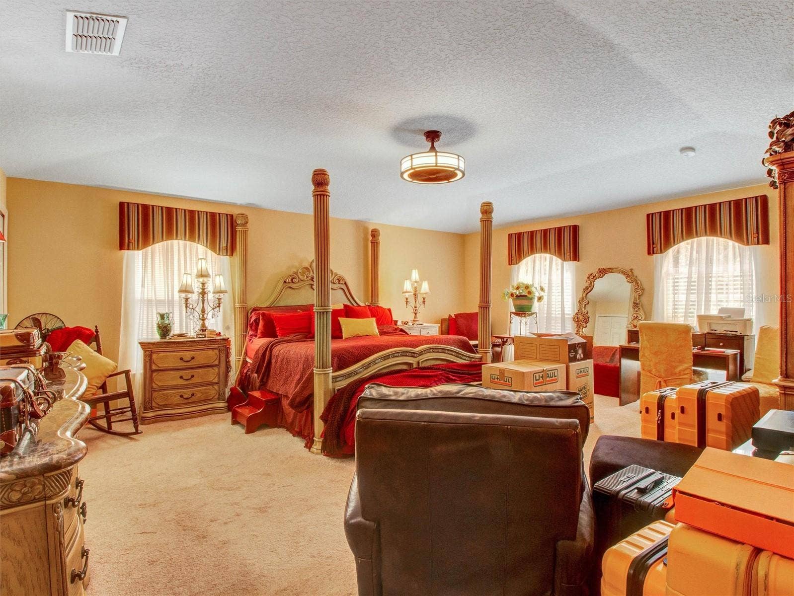 218 TRES REYES LANE, Groveland, FL 34736 218 TRES REYES LANE, Groveland, FL 34736