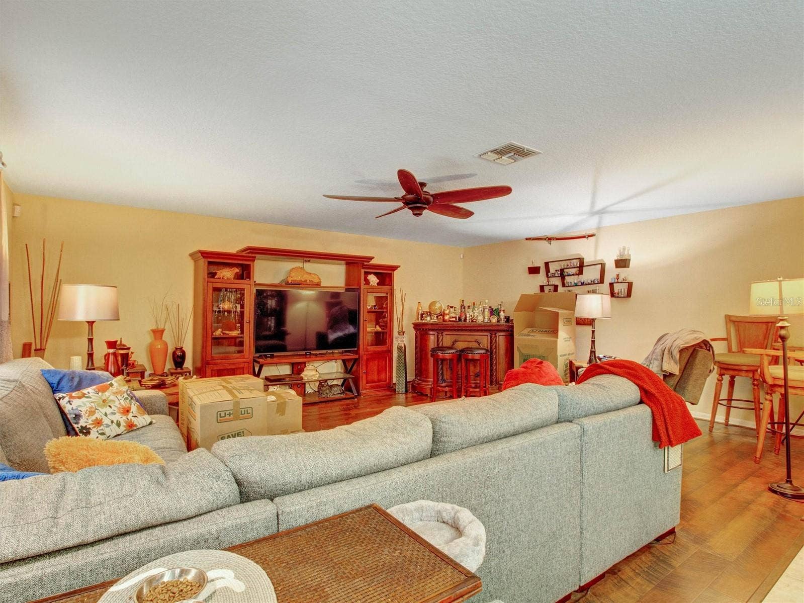 218 TRES REYES LANE, Groveland, FL 34736 218 TRES REYES LANE, Groveland, FL 34736