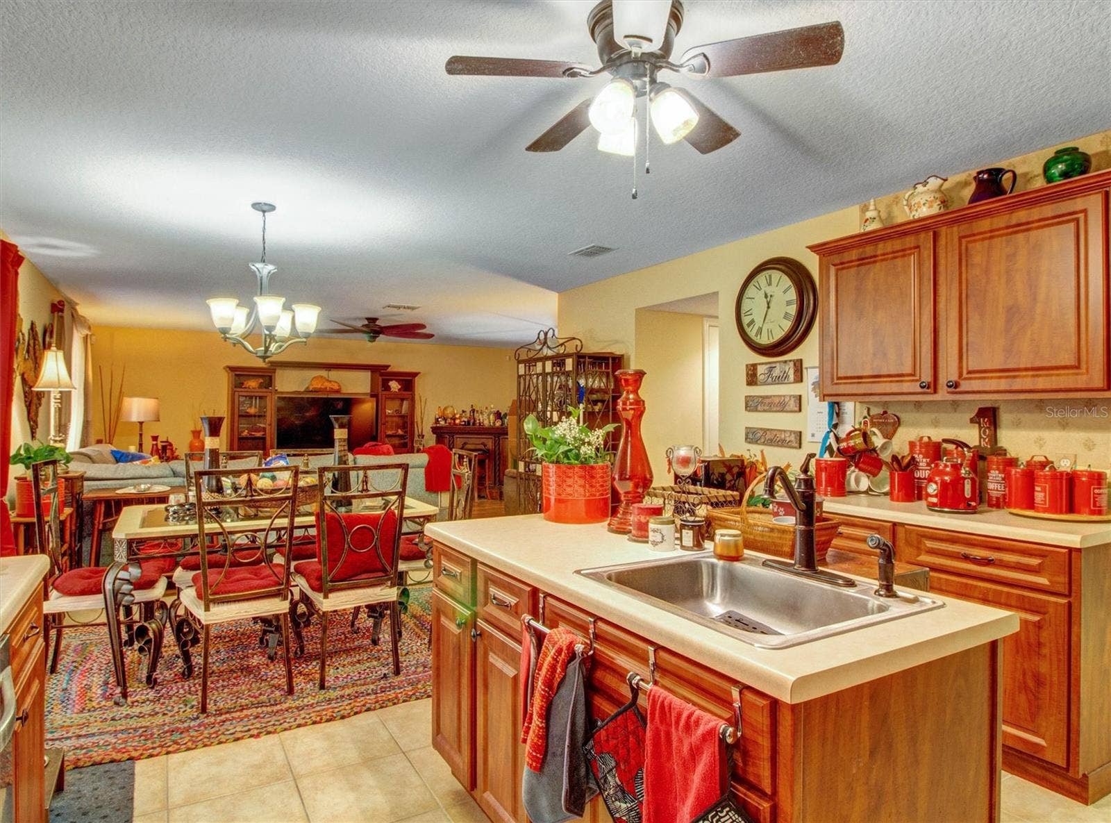 218 TRES REYES LANE, Groveland, FL 34736 218 TRES REYES LANE, Groveland, FL 34736