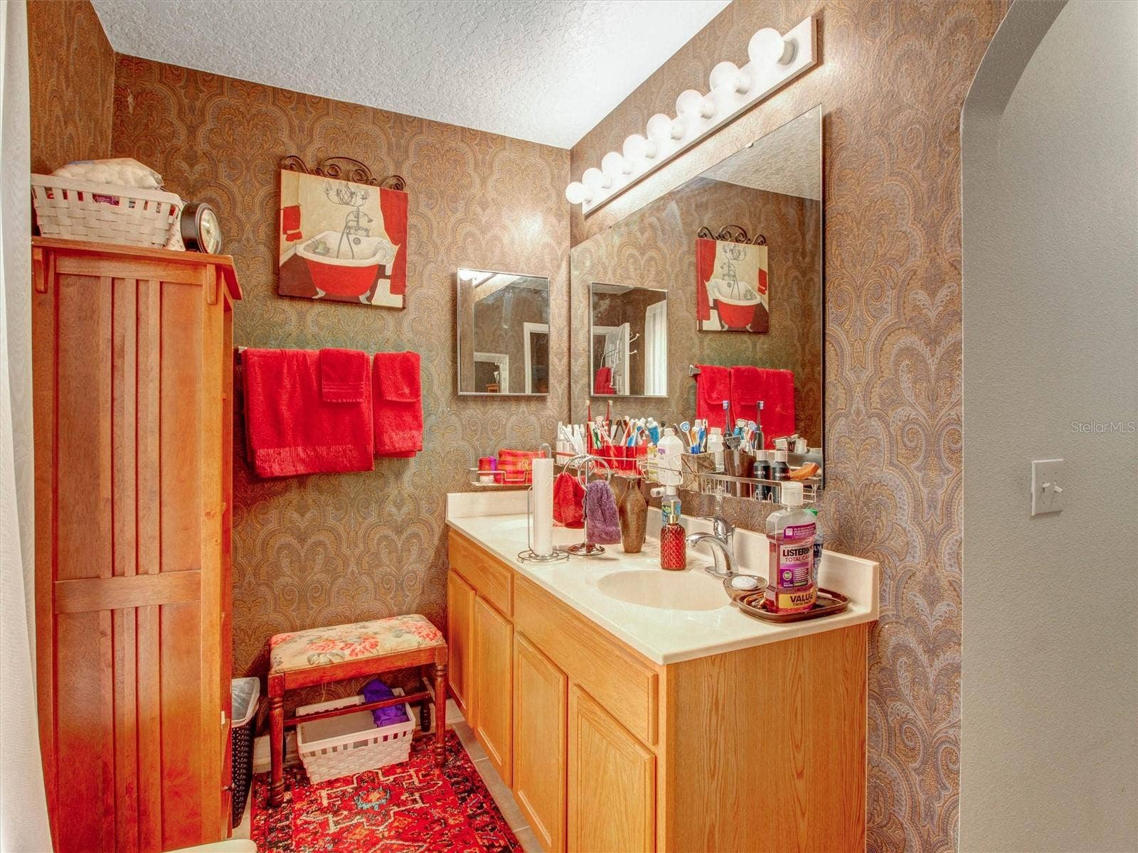 218 TRES REYES LANE, Groveland, FL 34736 218 TRES REYES LANE, Groveland, FL 34736