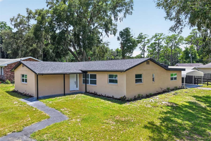 Property photo for 708 CINDY AVENUE, Fruitland Park, FL