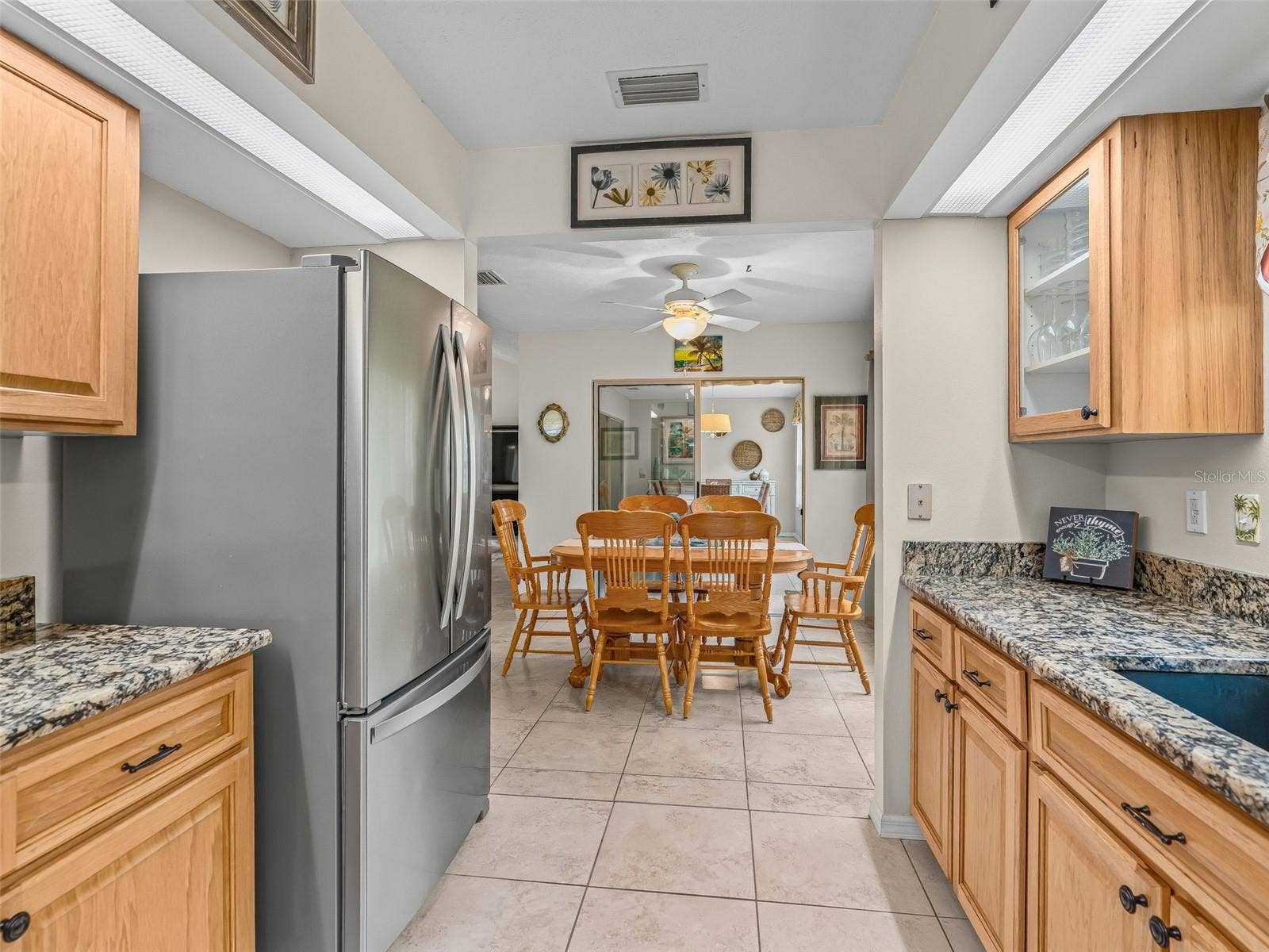 11299 SE 175TH LANE, Summerfield, FL 34491 Kitchen with newer appliances