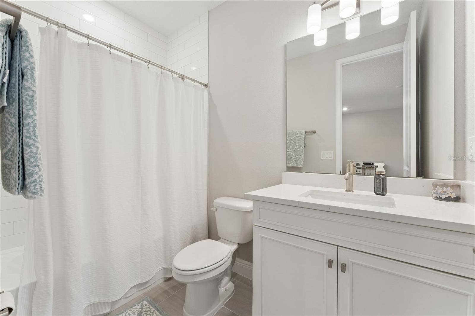 16111 VOLTERRA POINT, Montverde, FL 34756