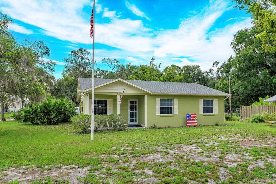 Property photo for 1909 N LAKEWOOD AVENUE, Ocoee, FL