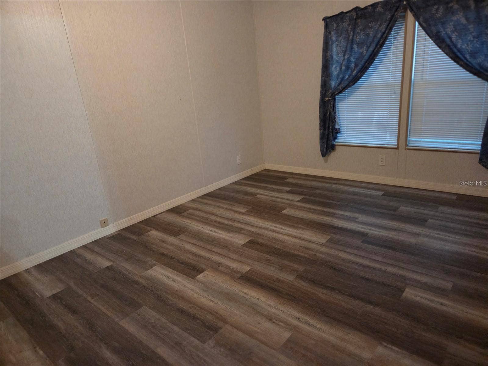 3224 MANATEE ROAD, Tavares, FL 32778 3224 MANATEE ROAD, Tavares, FL 32778