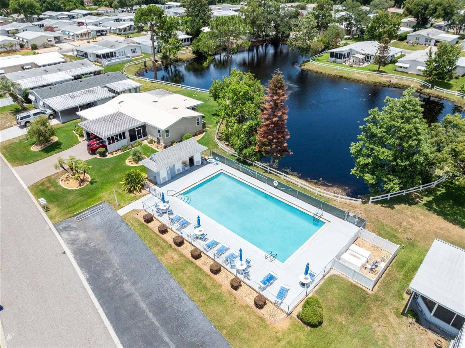 3224 MANATEE ROAD, Tavares, FL 32778 3224 MANATEE ROAD, Tavares, FL 32778