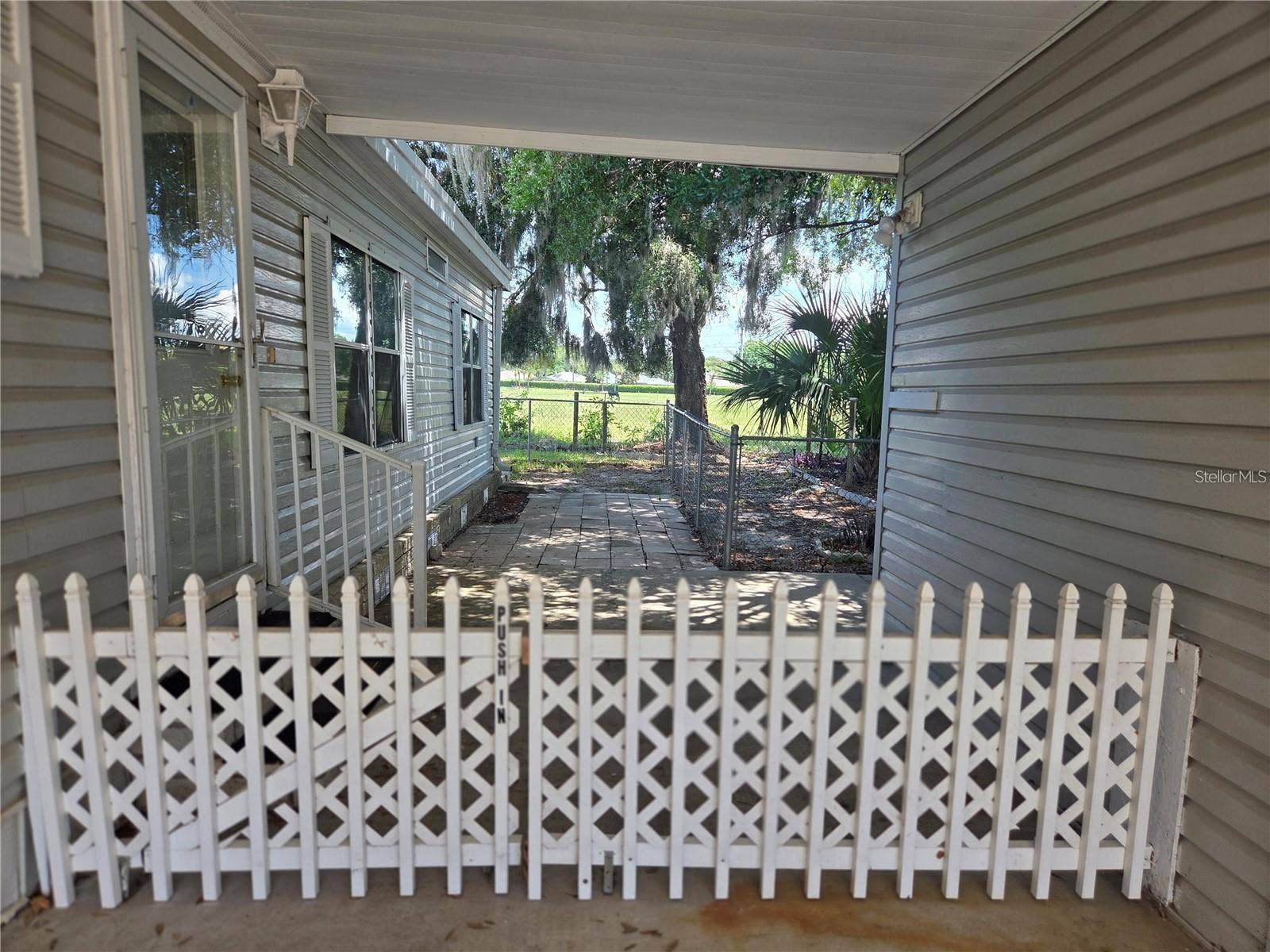 3224 MANATEE ROAD, Tavares, FL 32778 3224 MANATEE ROAD, Tavares, FL 32778