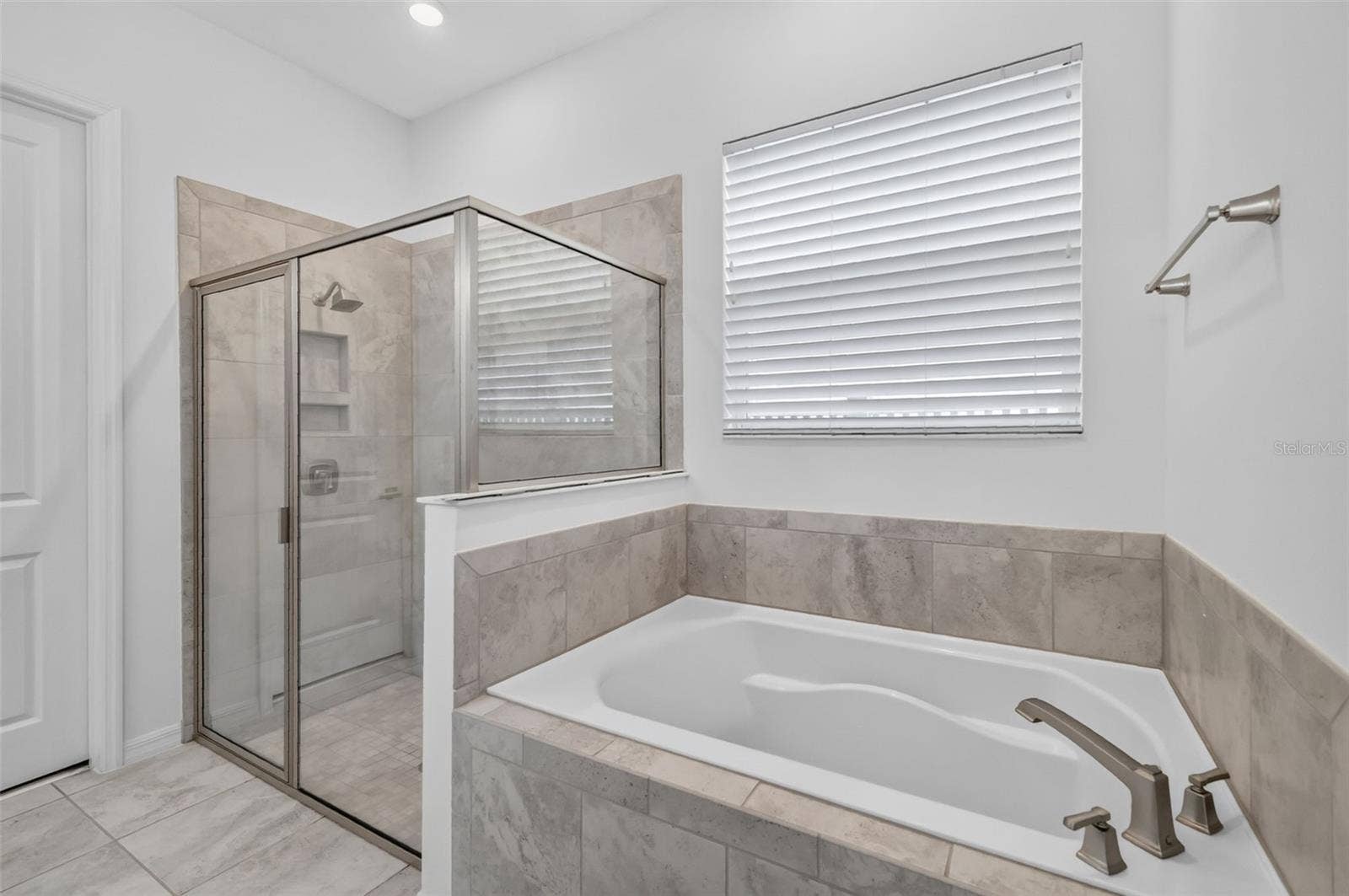 14681 SETON CREEK BOULEVARD, Winter Garden, FL 34787 Primary Bathroom