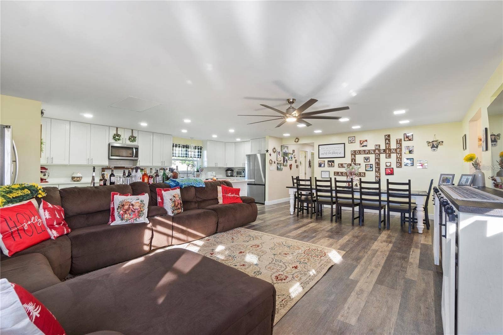 15525 VILLA CITY ROAD, Groveland, FL 34736 15525 VILLA CITY ROAD, Groveland, FL 34736