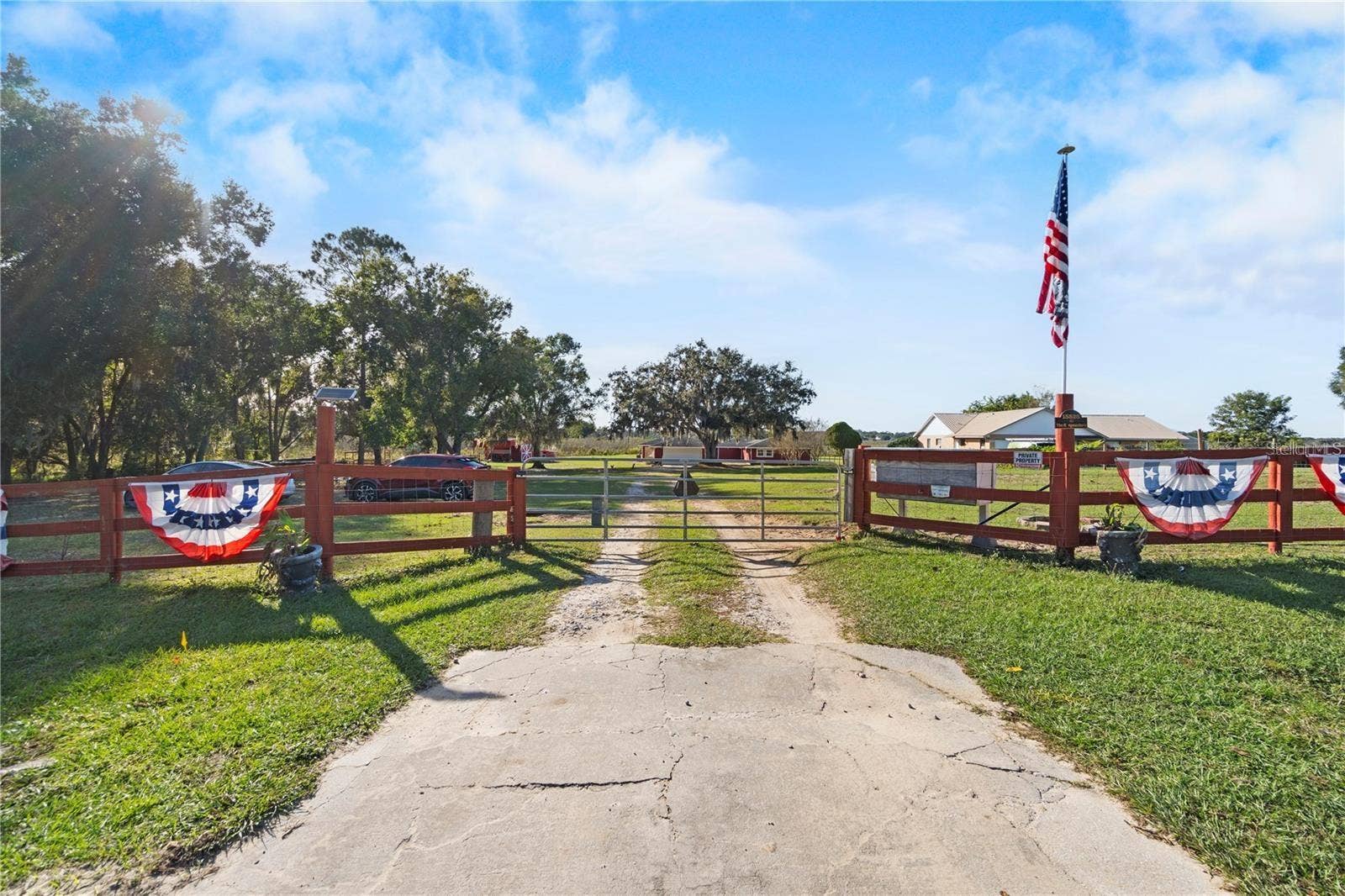15525 VILLA CITY ROAD, Groveland, FL 34736 15525 VILLA CITY ROAD, Groveland, FL 34736
