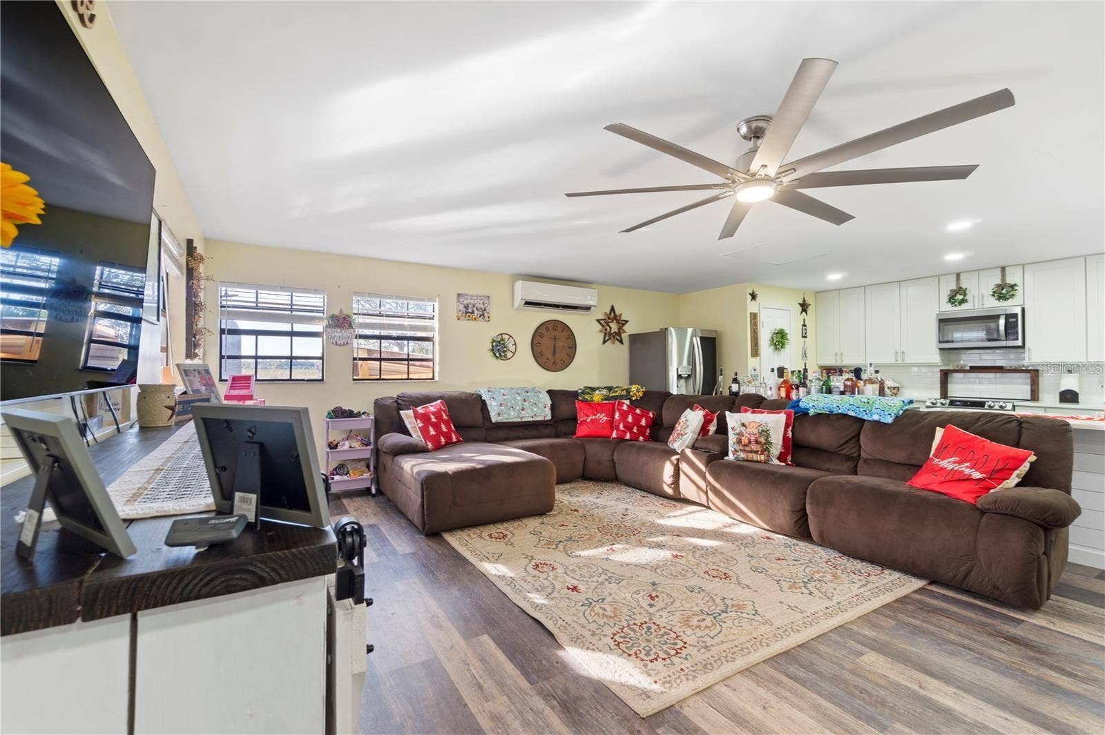 15525 VILLA CITY ROAD, Groveland, FL 34736 15525 VILLA CITY ROAD, Groveland, FL 34736