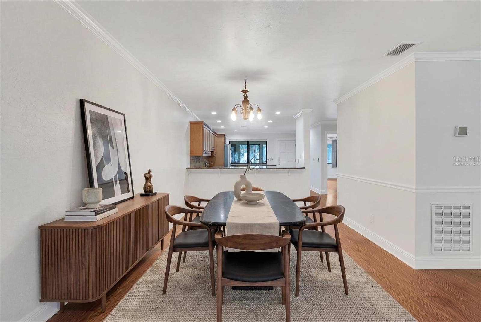 608 S MAIN AVENUE, #35, Minneola, FL 34715 Virtually Staged Dining
