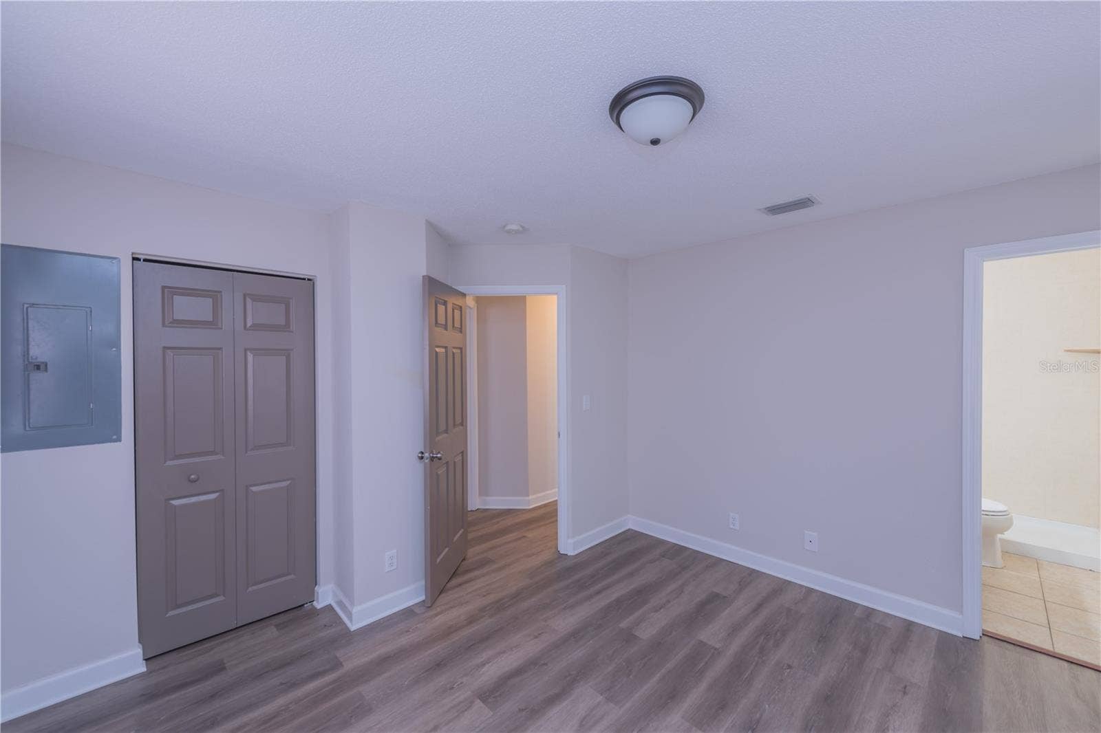 445 WALNUT STREET, Daytona Beach, FL 32114 445 WALNUT STREET, Daytona Beach, FL 32114