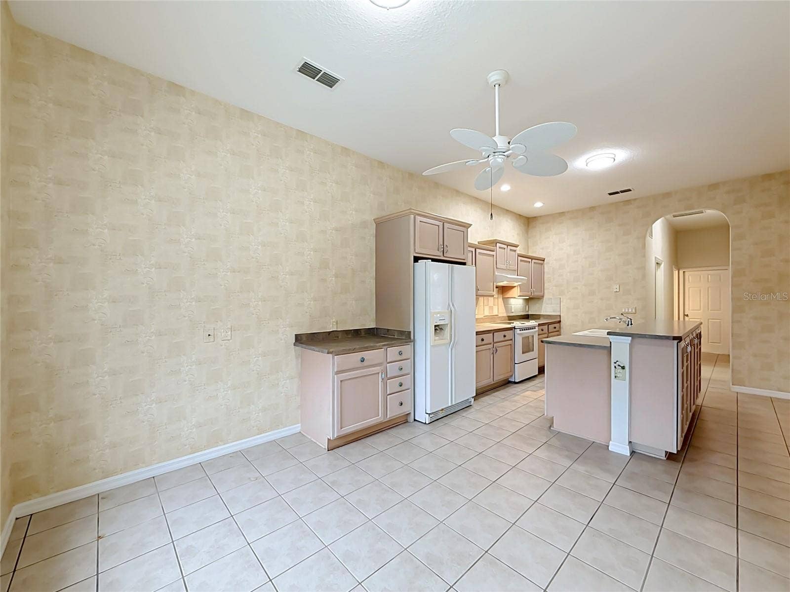 11932 SE 179TH STREET, Summerfield, FL 34491