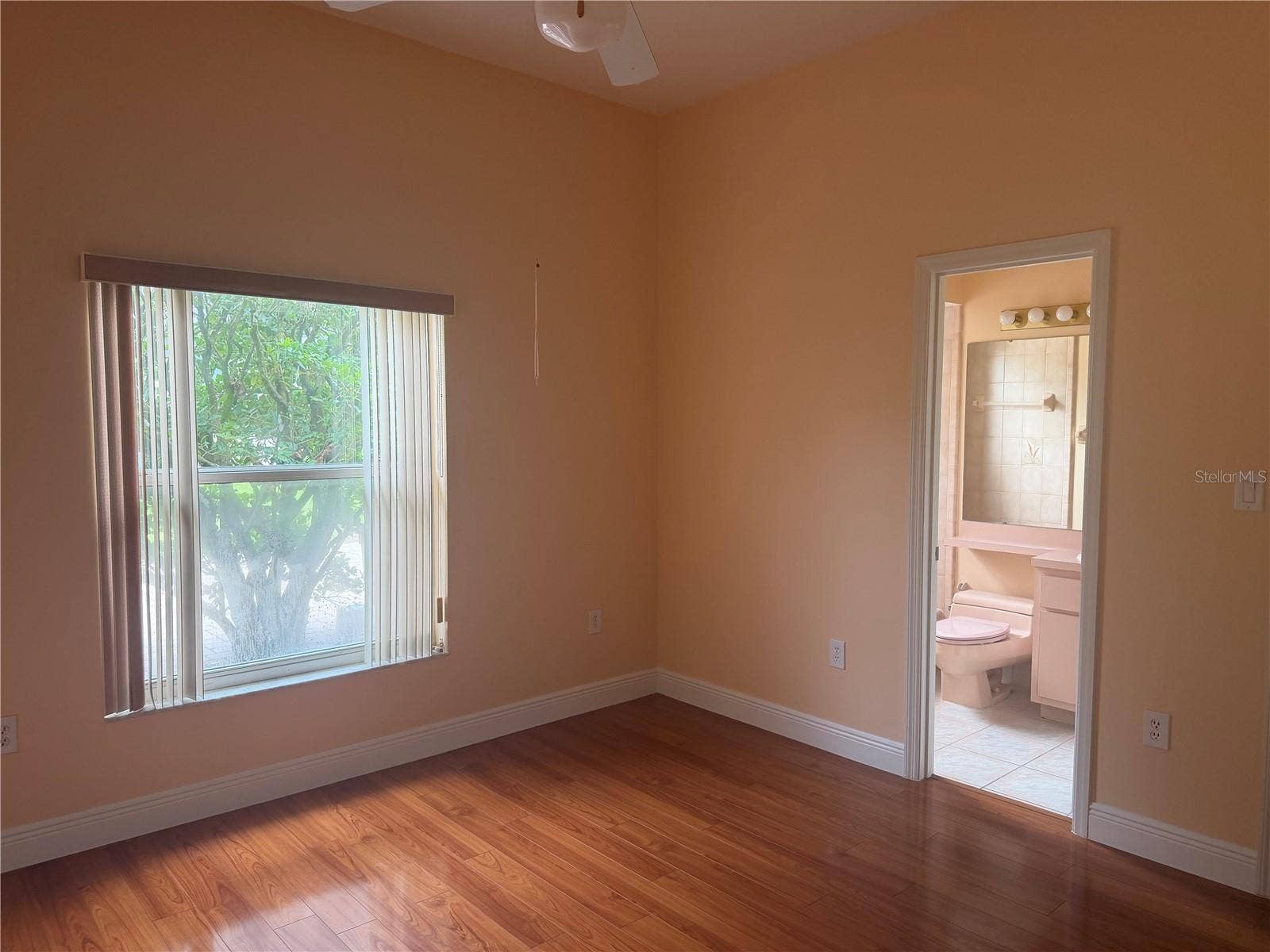 1760 LAKE TERRACE DR, Eustis, FL 32726 second room