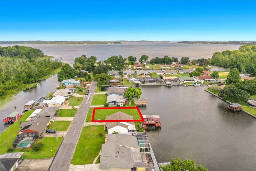 Property photo for 13233 COUNTRY CLUB, Tavares, FL