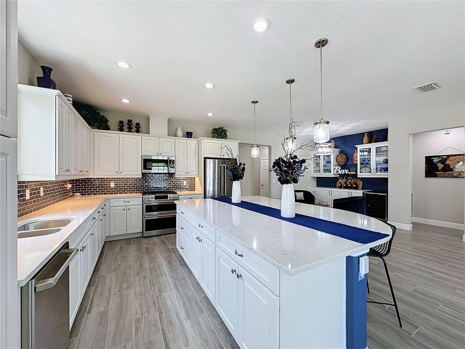 174 SILVER MAPLE ROAD, Groveland, FL 34736 174 SILVER MAPLE ROAD, Groveland, FL 34736