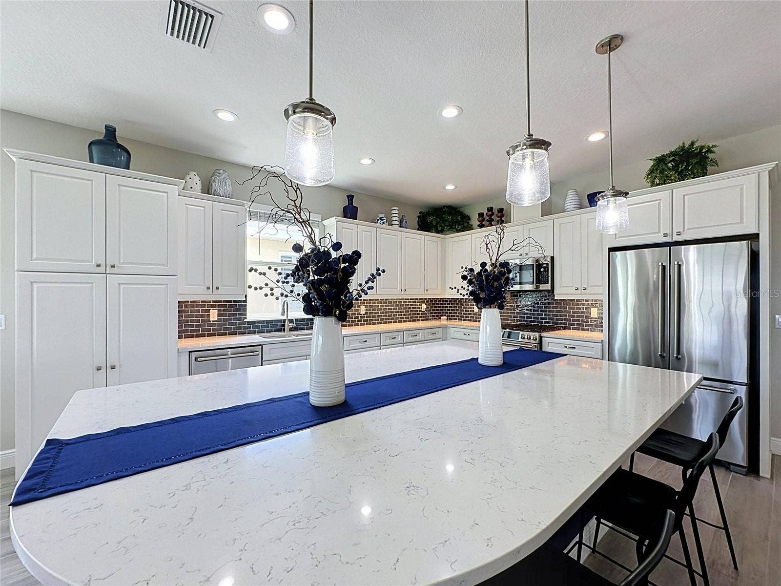 174 SILVER MAPLE ROAD, Groveland, FL 34736 174 SILVER MAPLE ROAD, Groveland, FL 34736