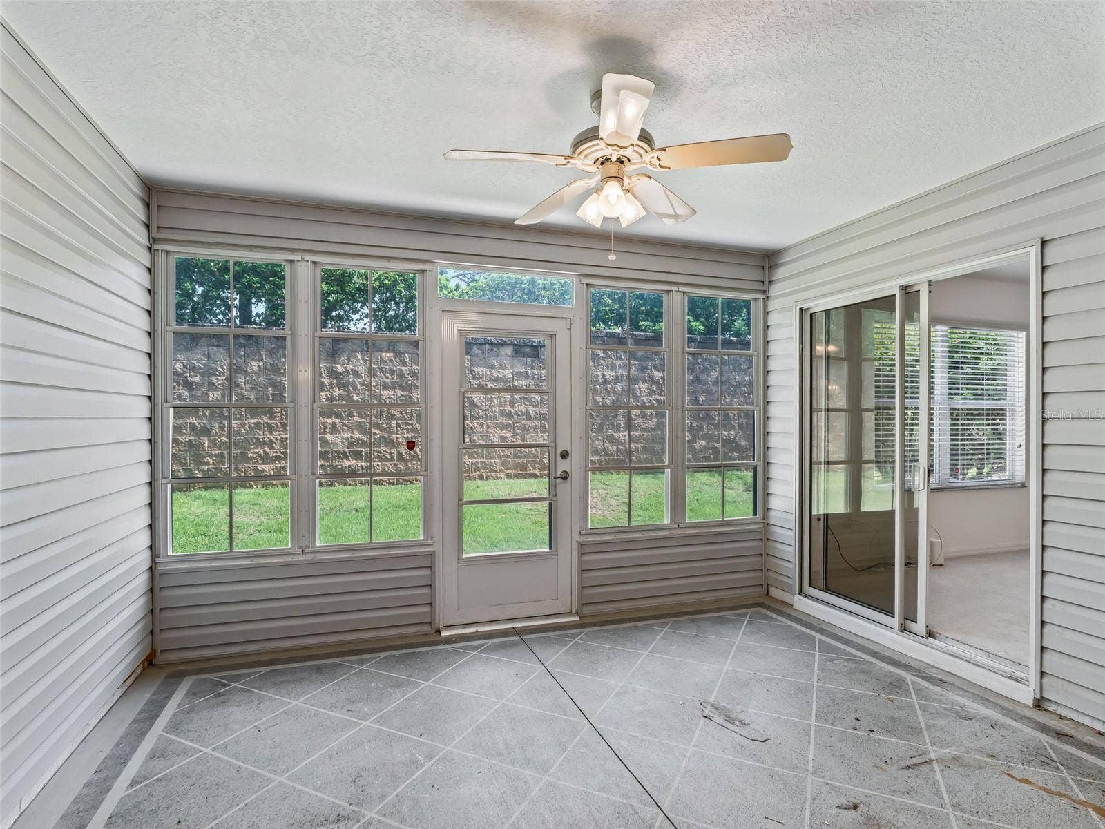 764 BAISLEY TRAIL, The Villages, FL 32162 Lanai with Vinyl Windows