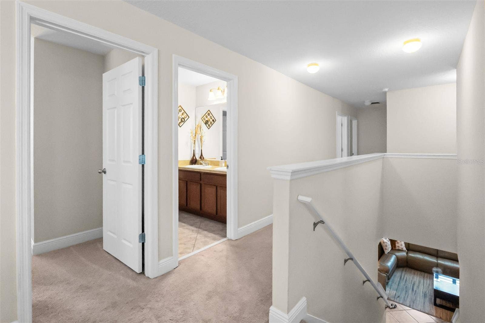 301 SPARROW HAWK DRIVE, Groveland, FL 34736