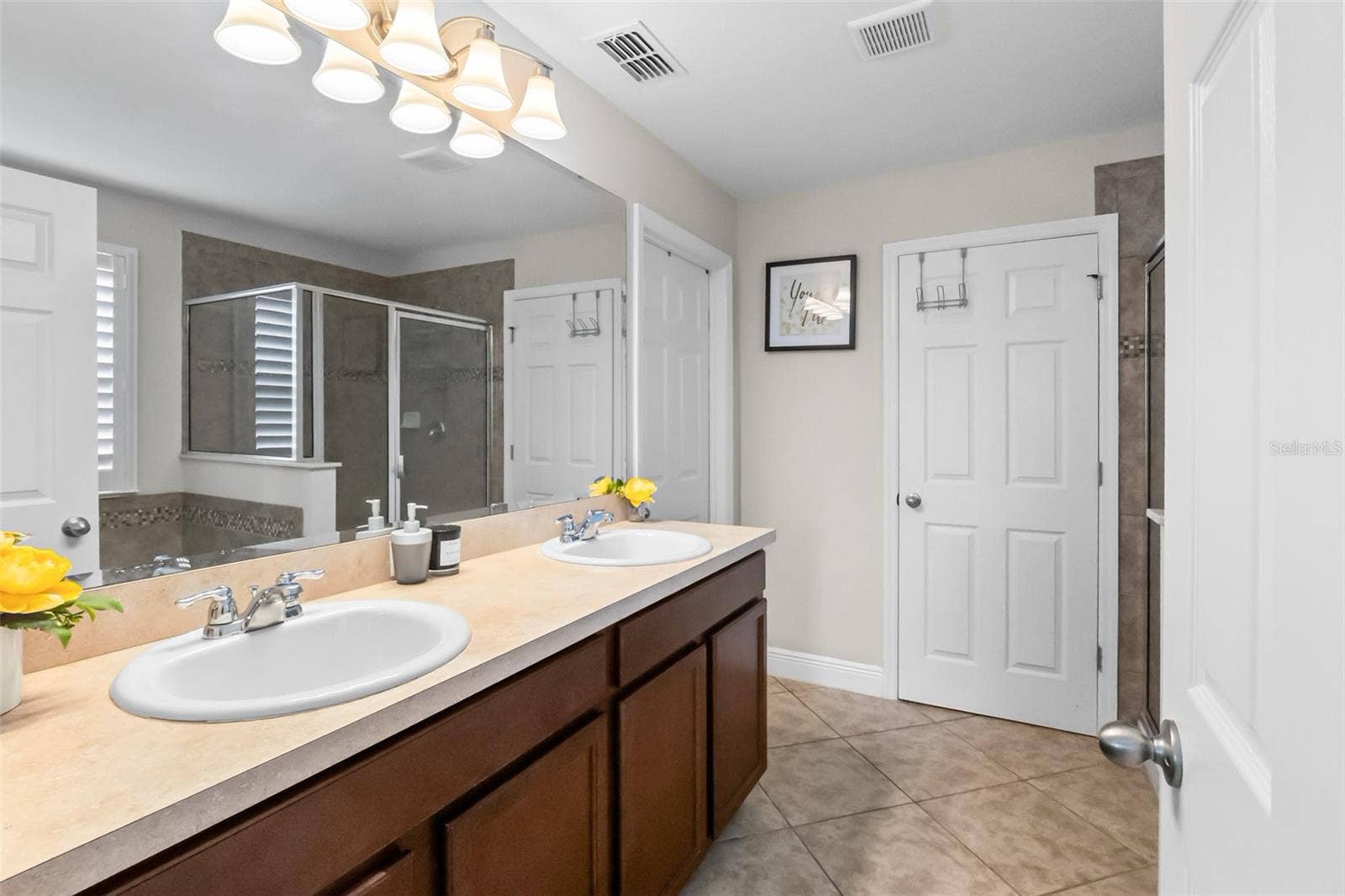 301 SPARROW HAWK DRIVE, Groveland, FL 34736