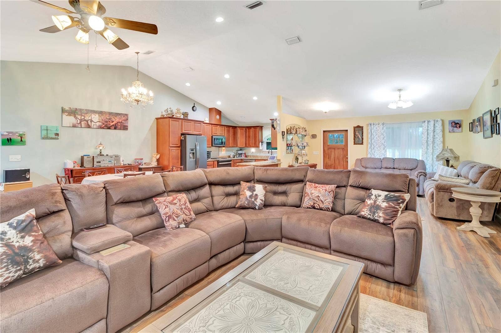 7427 REDWING ROAD, Groveland, FL 34736