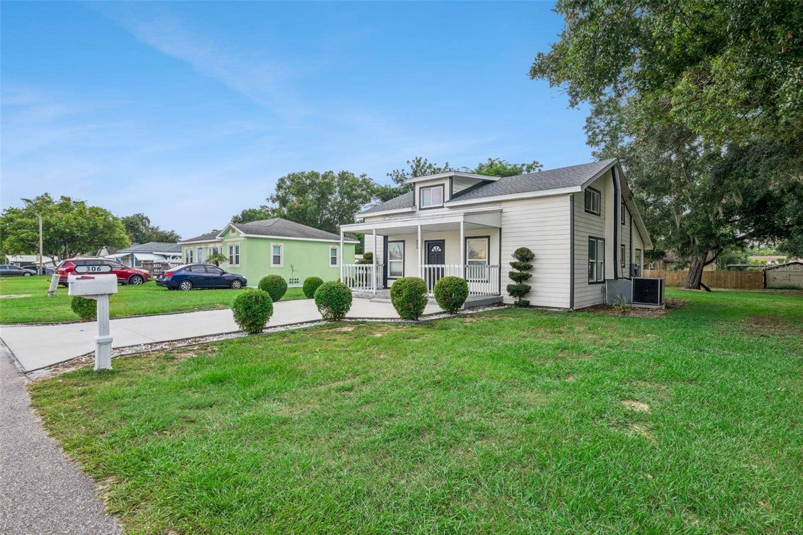 306 S DISSTON AVENUE, Minneola, FL 34715 Exterior Front Left