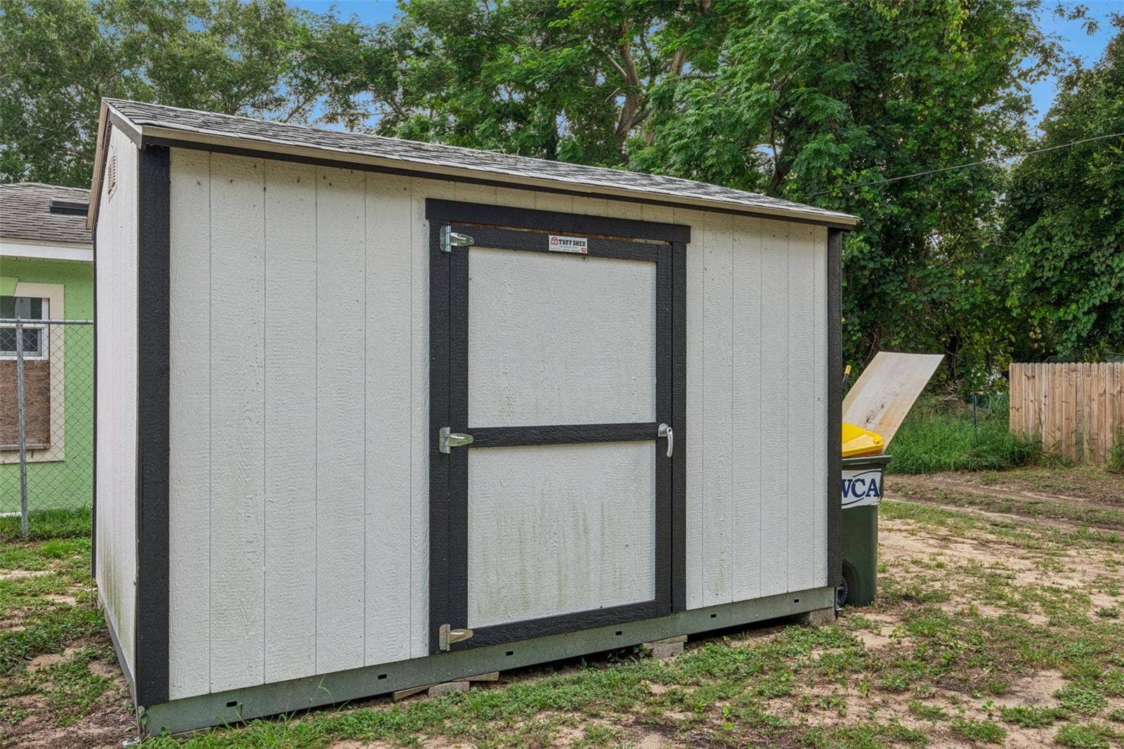 306 S DISSTON AVENUE, Minneola, FL 34715 Shed
