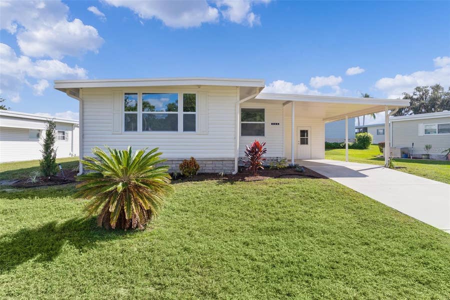 Property photo for 205 PALO VERDE DRIVE, Leesburg, FL