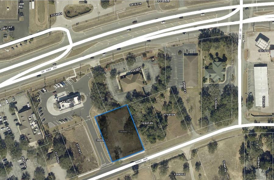 Property photo for 15911 DORA AVENUE, Tavares, FL