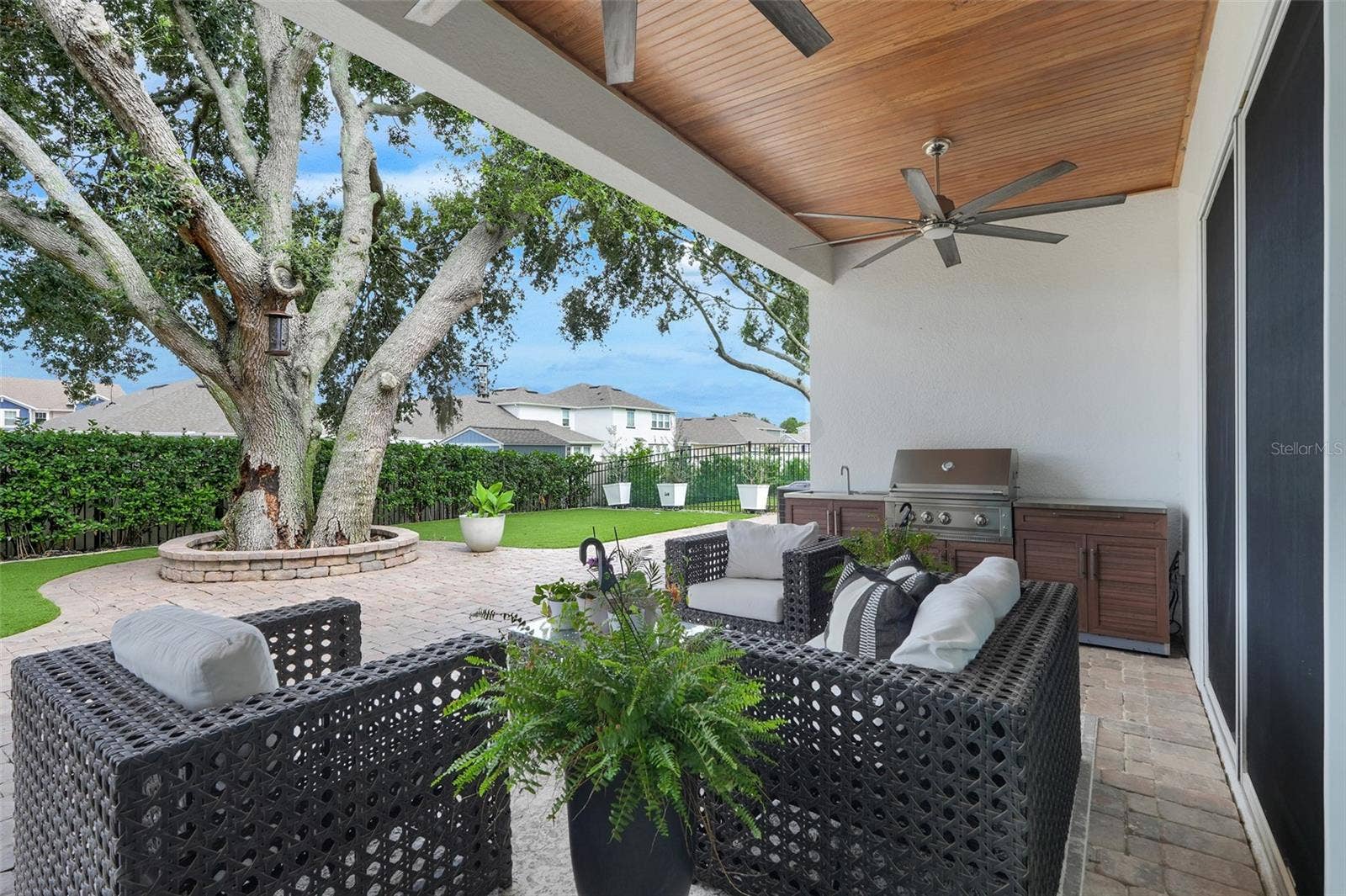 1664 HOLCOMB CREEK ST., Winter Garden, FL 34787 1664 HOLCOMB CREEK ST., Winter Garden, FL 34787