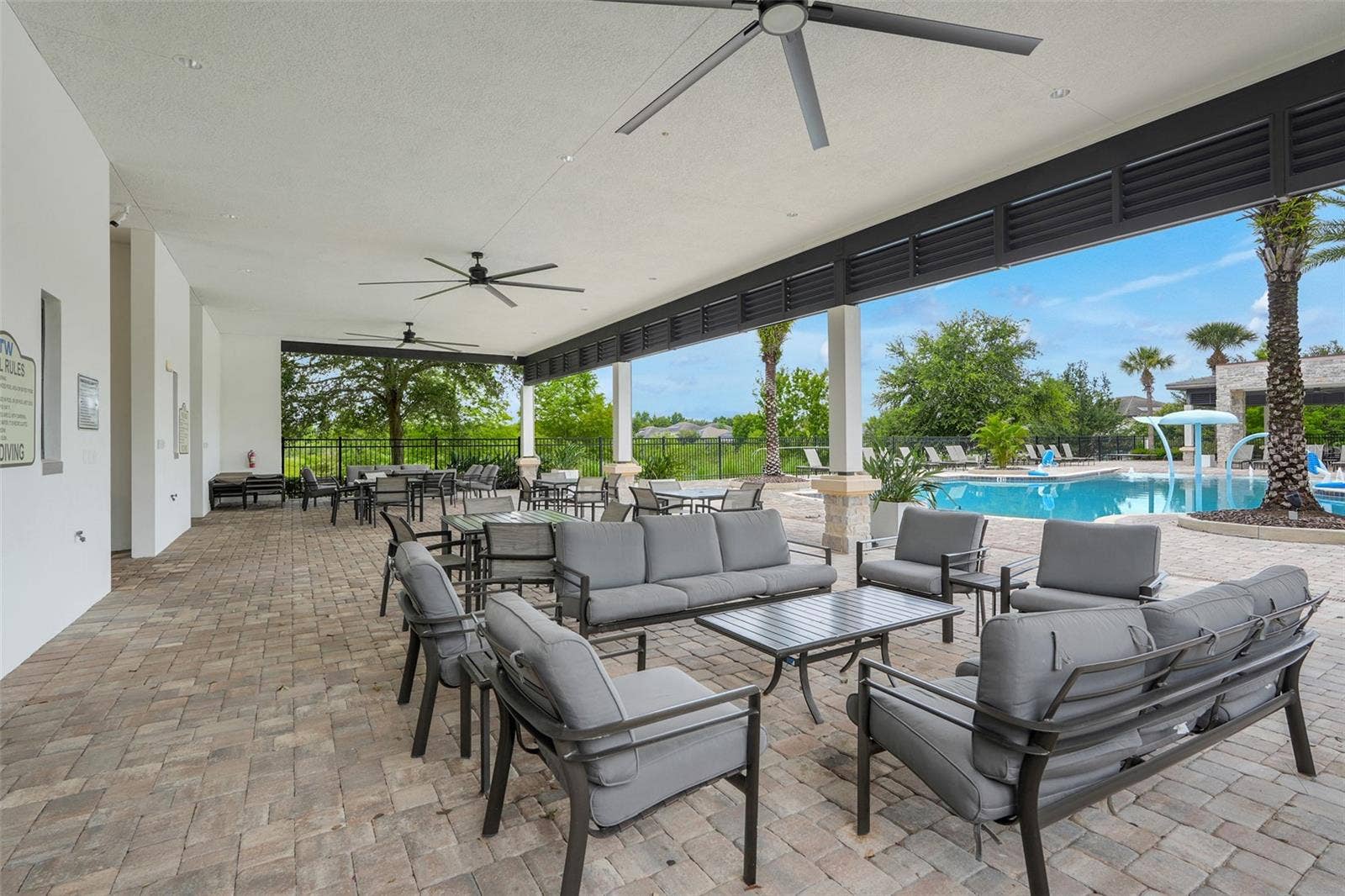 1664 HOLCOMB CREEK ST., Winter Garden, FL 34787 Community pool