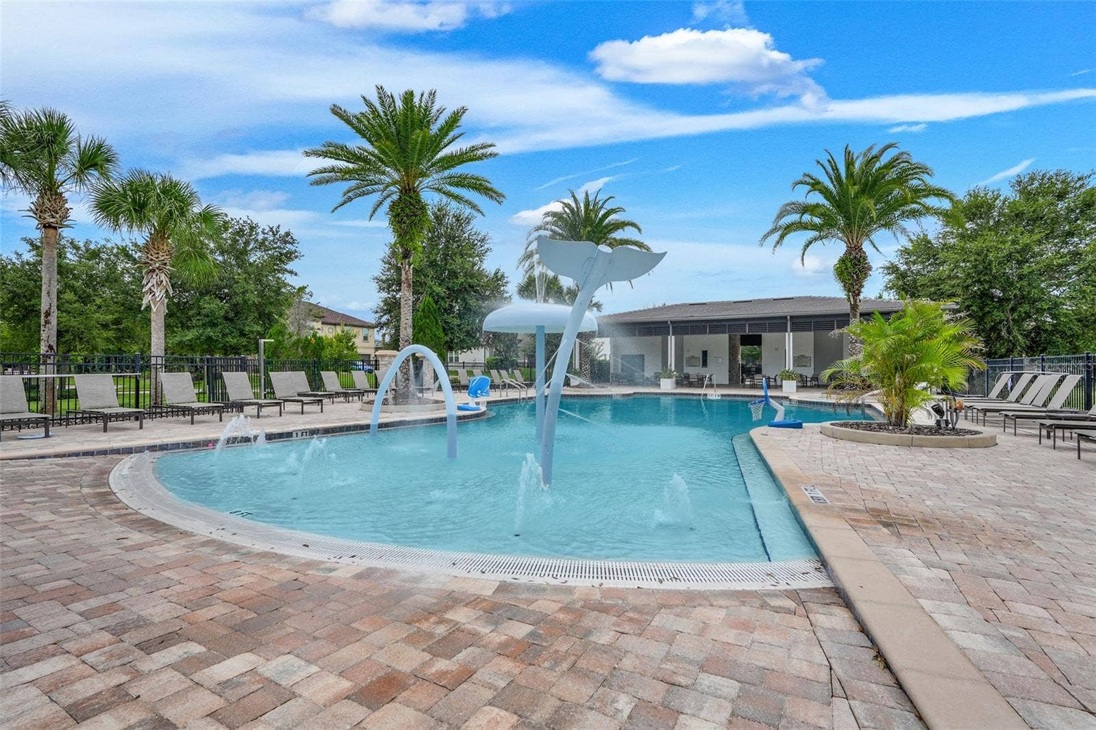 1664 HOLCOMB CREEK ST., Winter Garden, FL 34787 Community pool