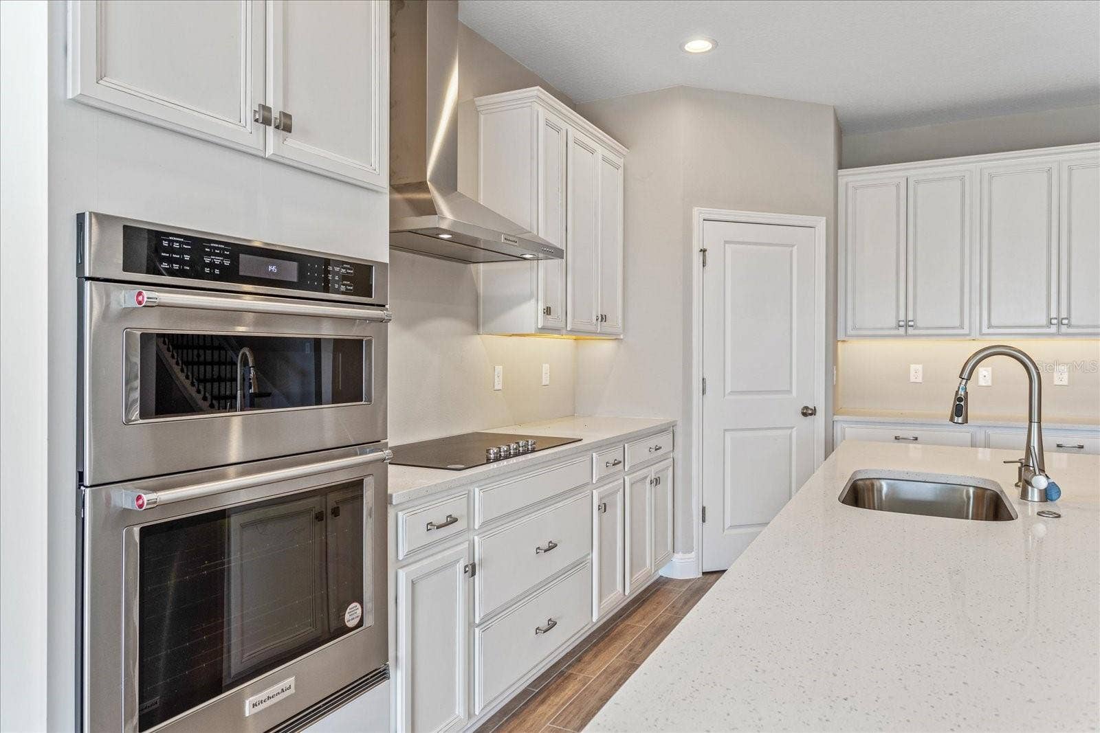 17314 WILD DAISY DRIVE, Winter Garden, FL 34787 17314 WILD DAISY DRIVE, Winter Garden, FL 34787