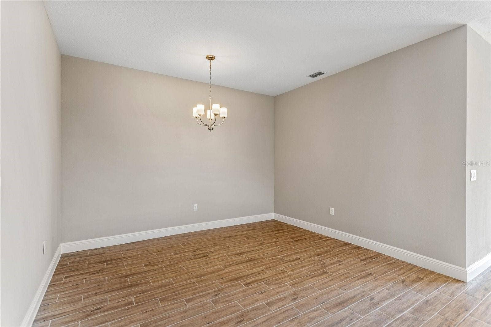 17314 WILD DAISY DRIVE, Winter Garden, FL 34787 17314 WILD DAISY DRIVE, Winter Garden, FL 34787