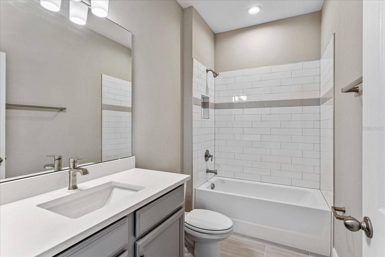 17314 WILD DAISY DRIVE, Winter Garden, FL 34787 17314 WILD DAISY DRIVE, Winter Garden, FL 34787
