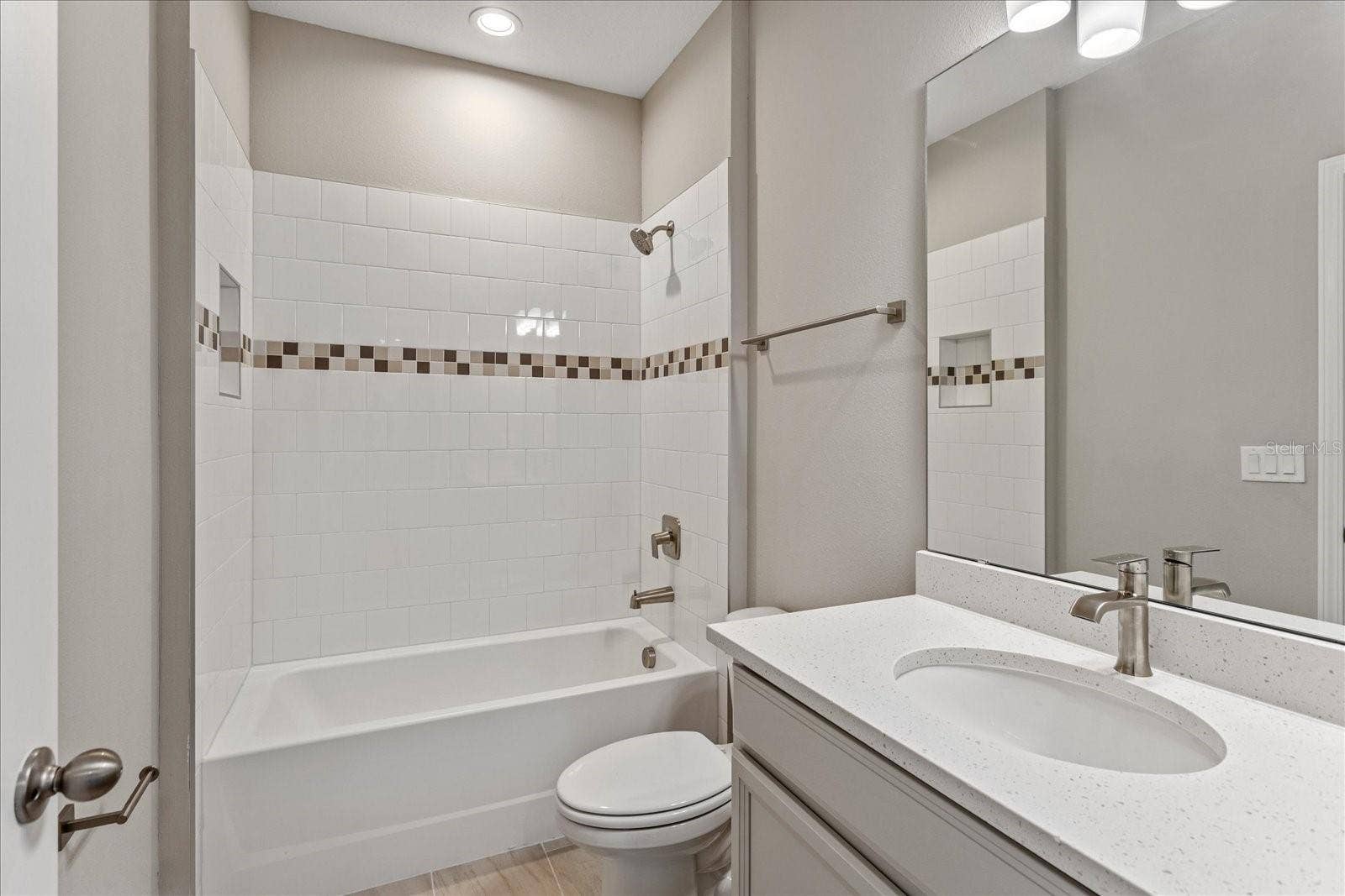 17314 WILD DAISY DRIVE, Winter Garden, FL 34787 17314 WILD DAISY DRIVE, Winter Garden, FL 34787